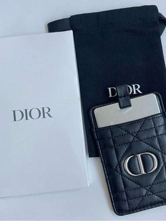 Dior Other - Dior Beauty Black Card Holder with Mirror